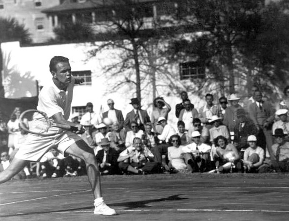 Jack Kramer on the court